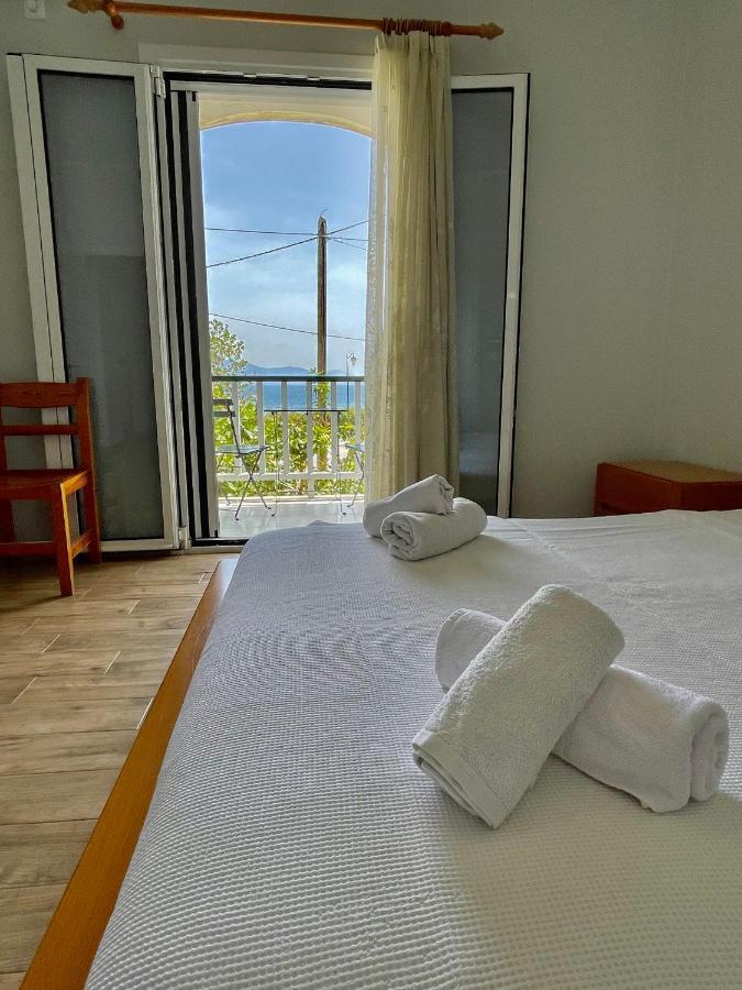 Cosy Apartment With Sea View Close To The Beach Nikiana Exterior foto